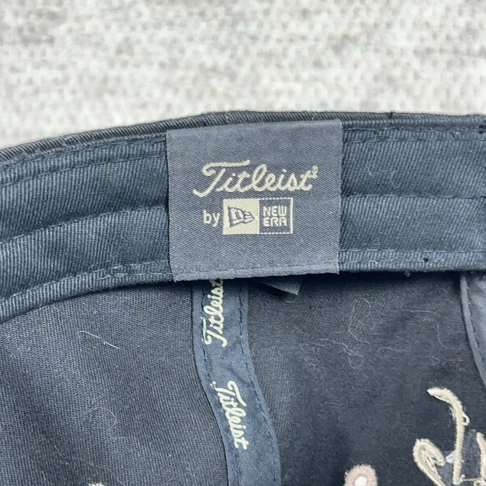 Titleist Golf Hat‎ Cap Black Gold Strap Back Script Adjustable New Era Twill Dad